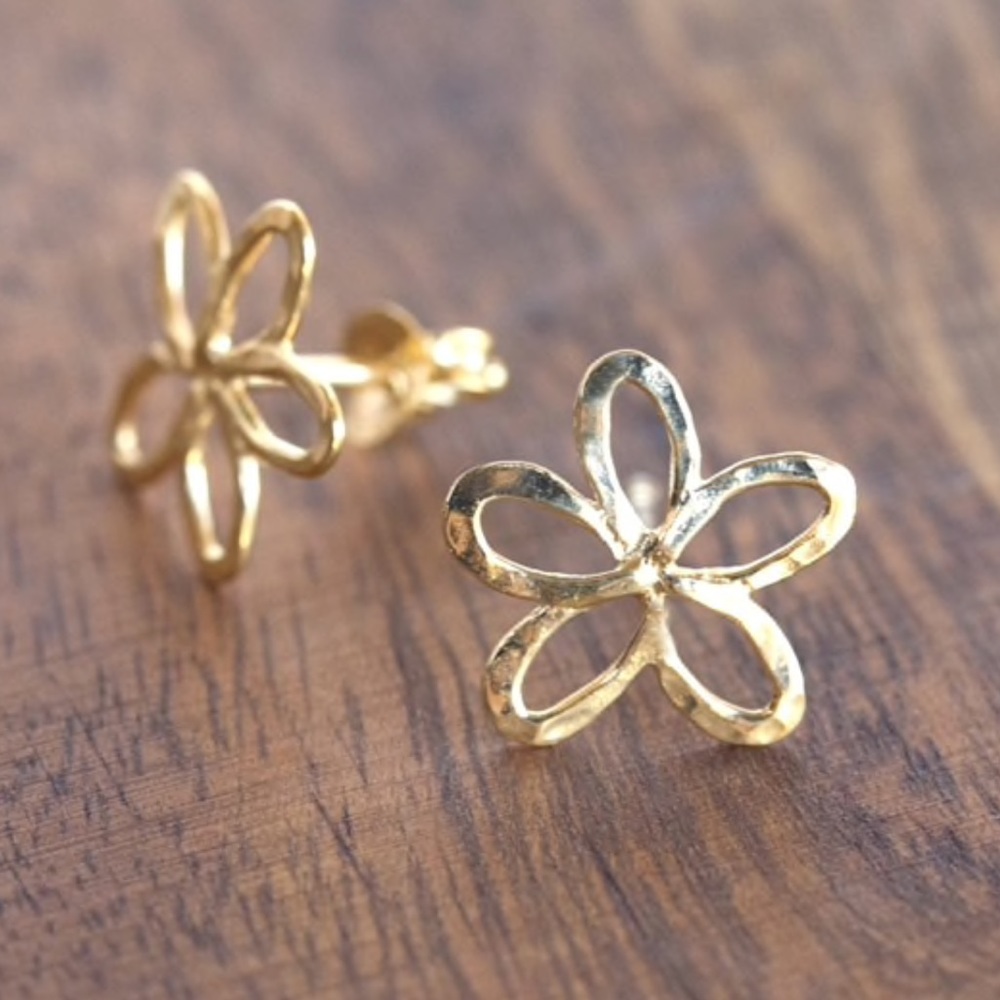 🆕14K Vermeil Flower Studs